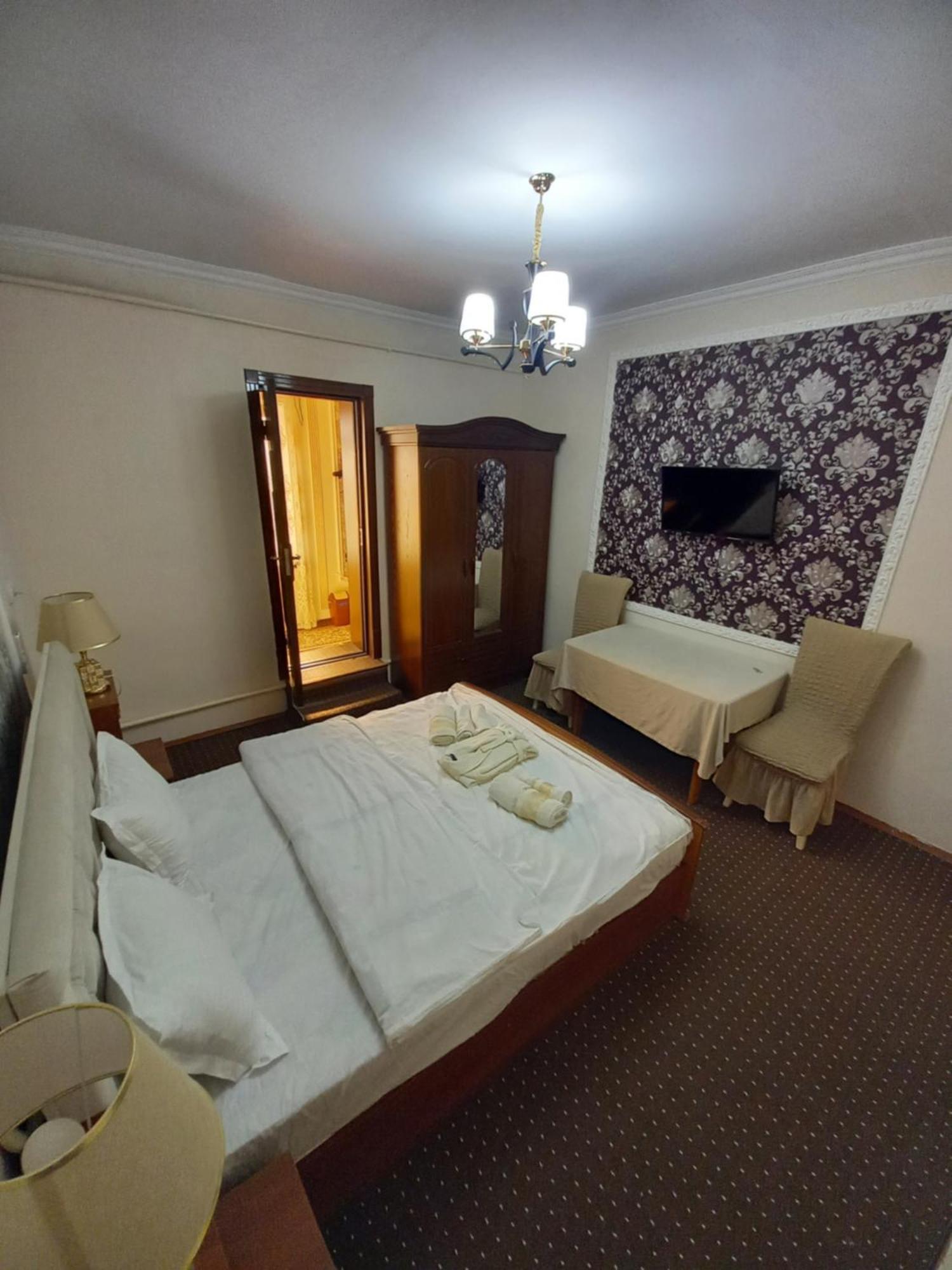 Uyut Inn Hotel Samarkand Bagian luar foto