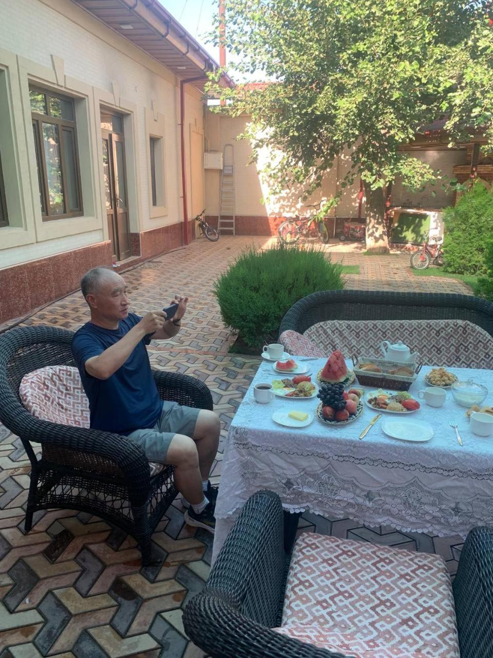 Uyut Inn Hotel Samarkand Bagian luar foto