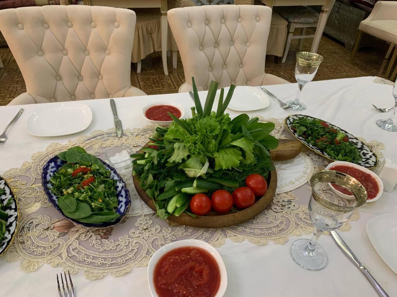 Uyut Inn Hotel Samarkand Bagian luar foto