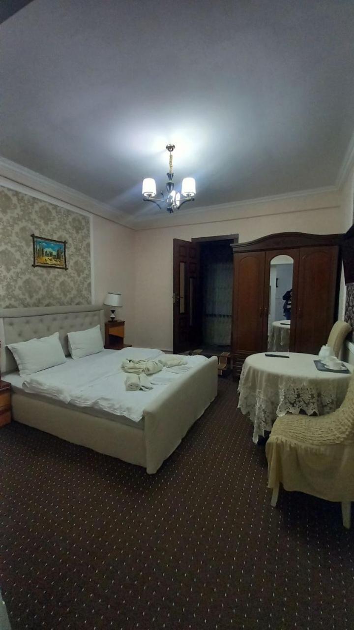 Uyut Inn Hotel Samarkand Bagian luar foto